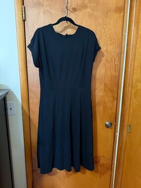 Banana Republic Black Midi Dress with Short Sleeves size 12 tall NWT